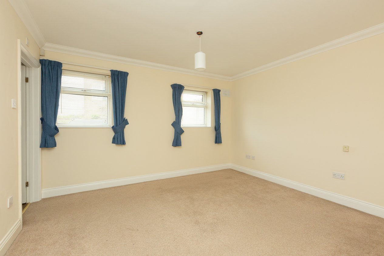 Properties Sold in 14 Royal Esplanade Margate