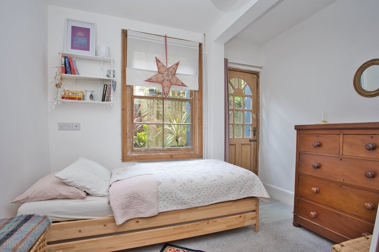 Properties Sold in 16 Connaught Road Folkestone