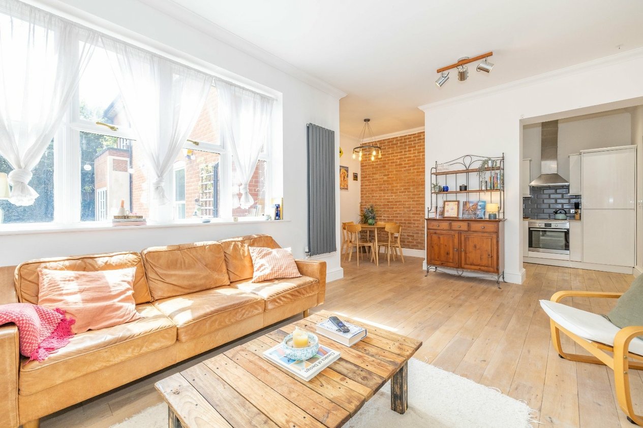 Properties For Sale in 189 Old Dover Road Canterbury