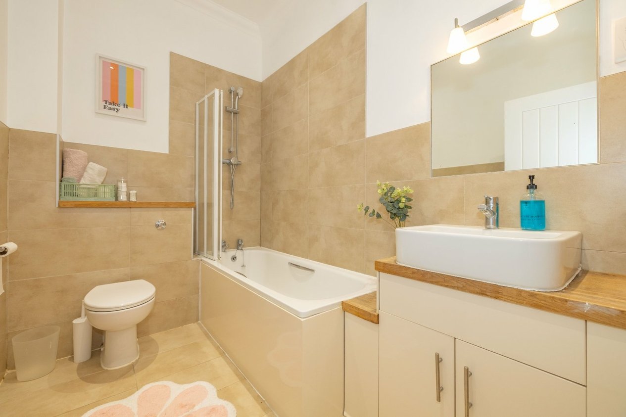 Properties For Sale in 189 Old Dover Road Canterbury