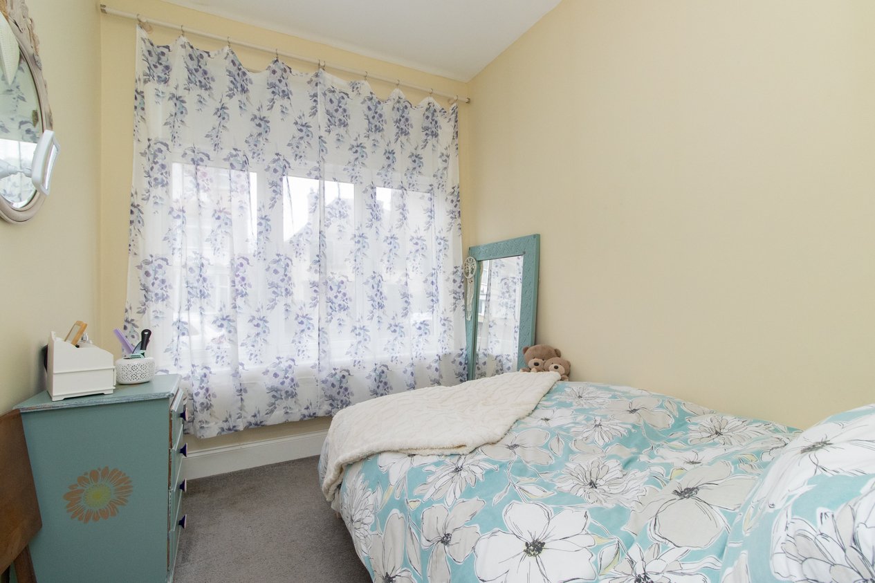 Properties Under Offer in 23 Surrey Road Margate
