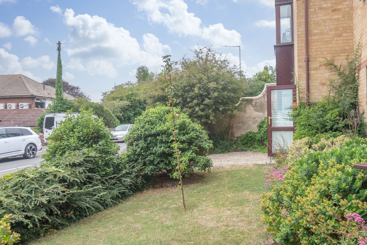 Properties For Sale in 26 Victoria Road Ramsgate