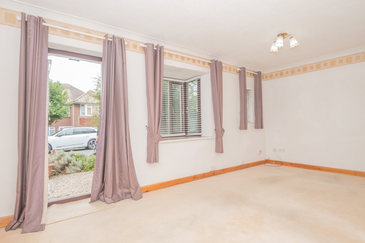 Properties For Sale in 26 Victoria Road Ramsgate