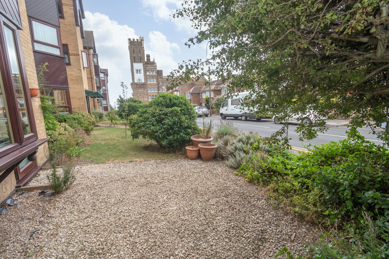 Properties For Sale in 26 Victoria Road Ramsgate