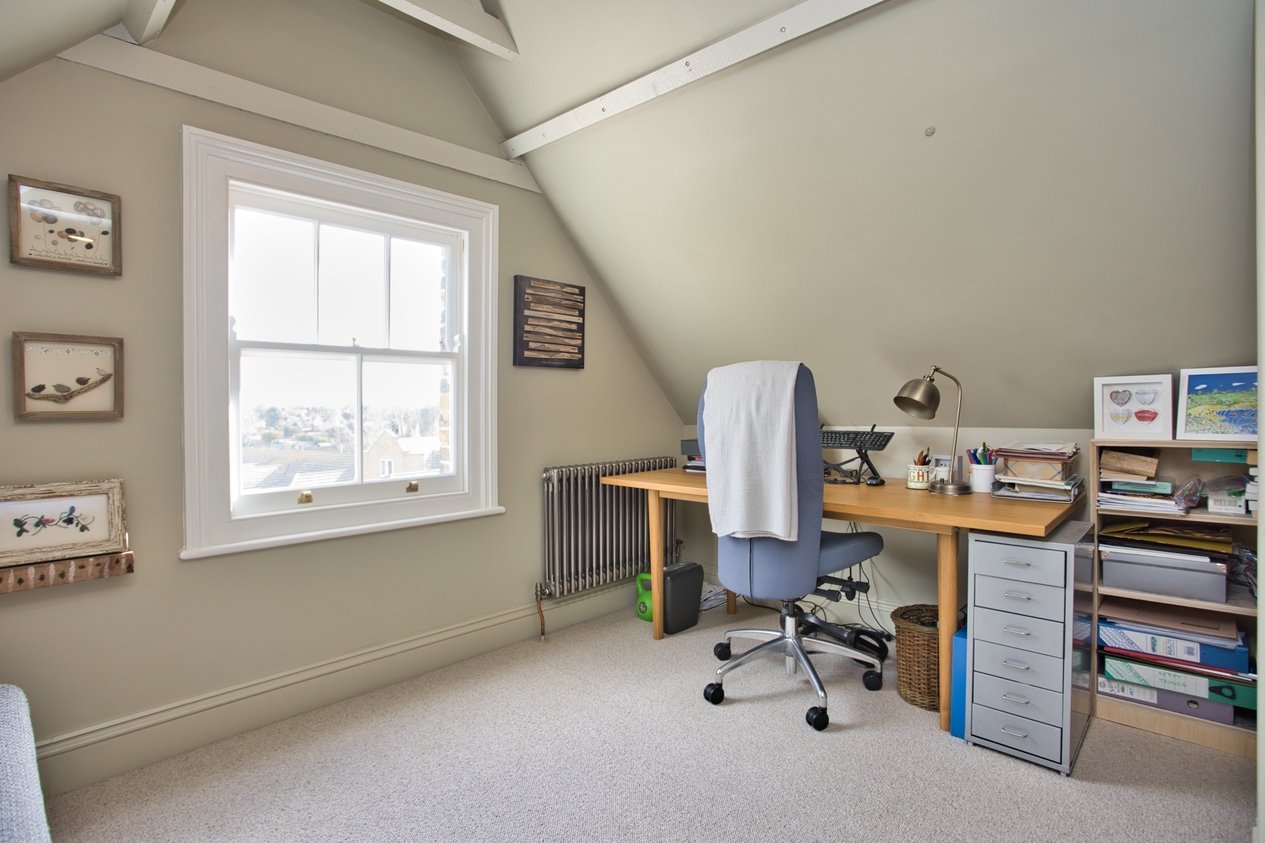 Properties Sold in 28 Roxburgh Road Westgate-On-Sea
