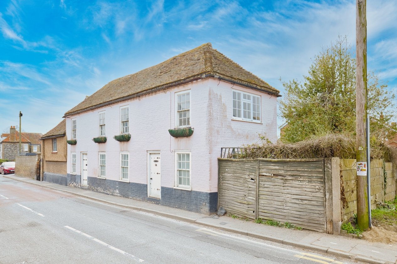 Properties For Sale in 32/34 Tothill Street Minster