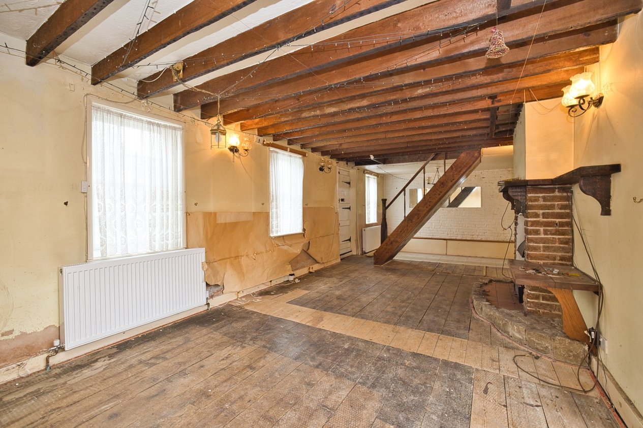 Properties For Sale in 32/34 Tothill Street Minster