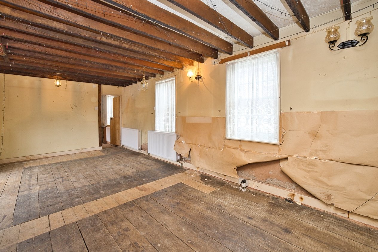 Properties For Sale in 32/34 Tothill Street Minster