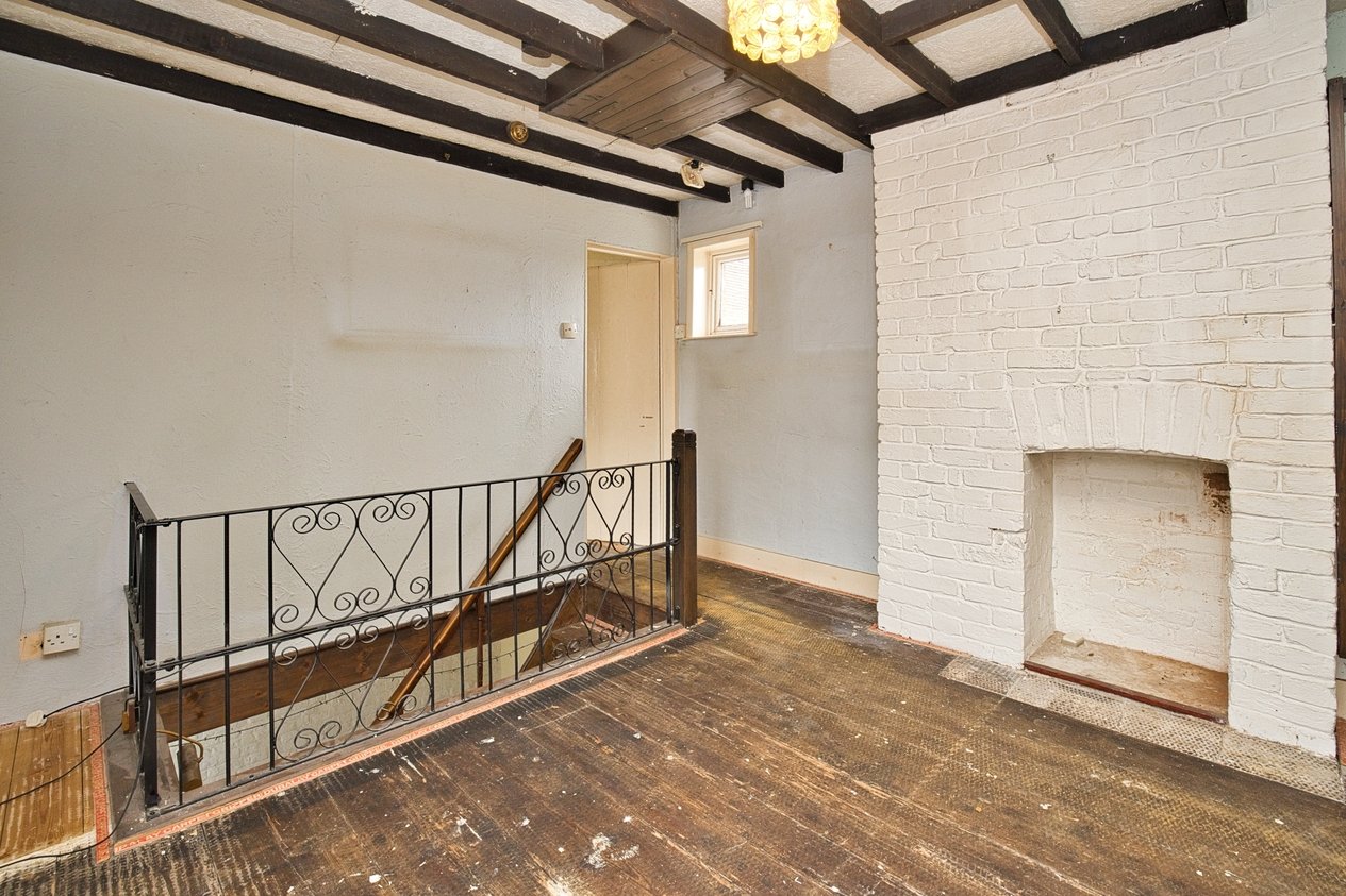 Properties For Sale in 32/34 Tothill Street Minster