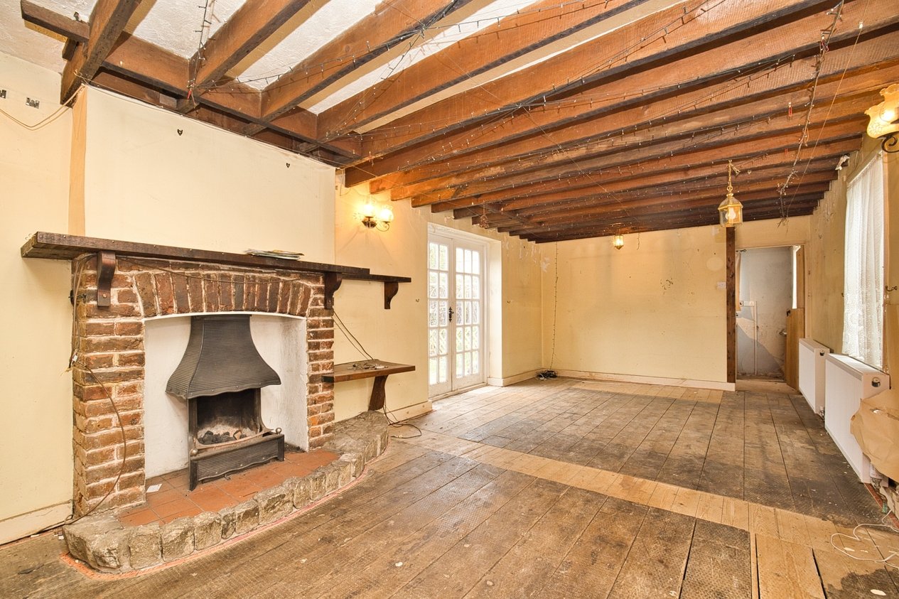 Properties For Sale in 32/34 Tothill Street Minster