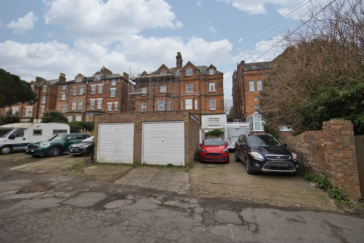 Properties Under Offer in 42 Castle Hill Avenue Folkestone