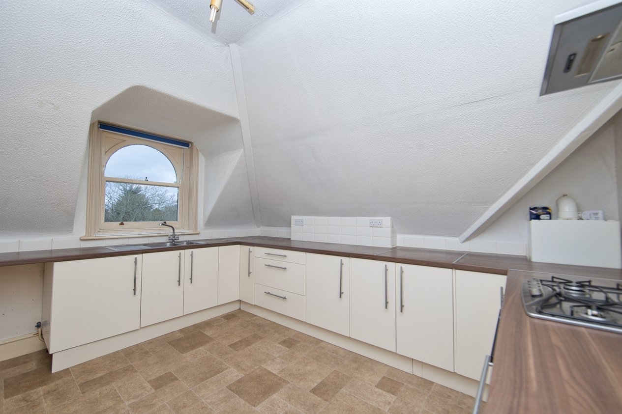 Properties Under Offer in 42 Castle Hill Avenue Folkestone