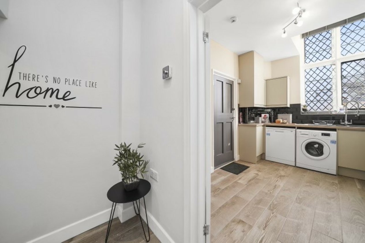 Properties For Sale in 56 Old Dover Road Canterbury