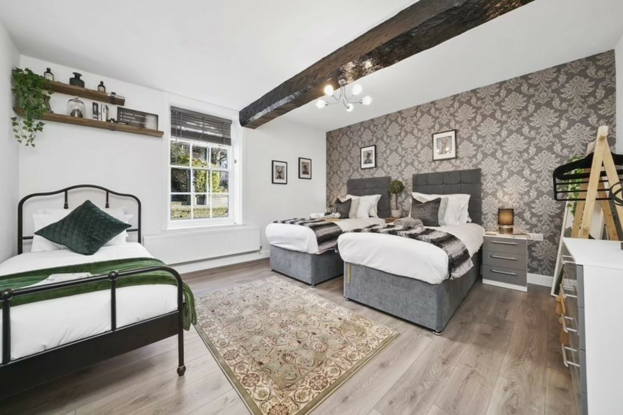 Properties For Sale in 56 Old Dover Road Canterbury