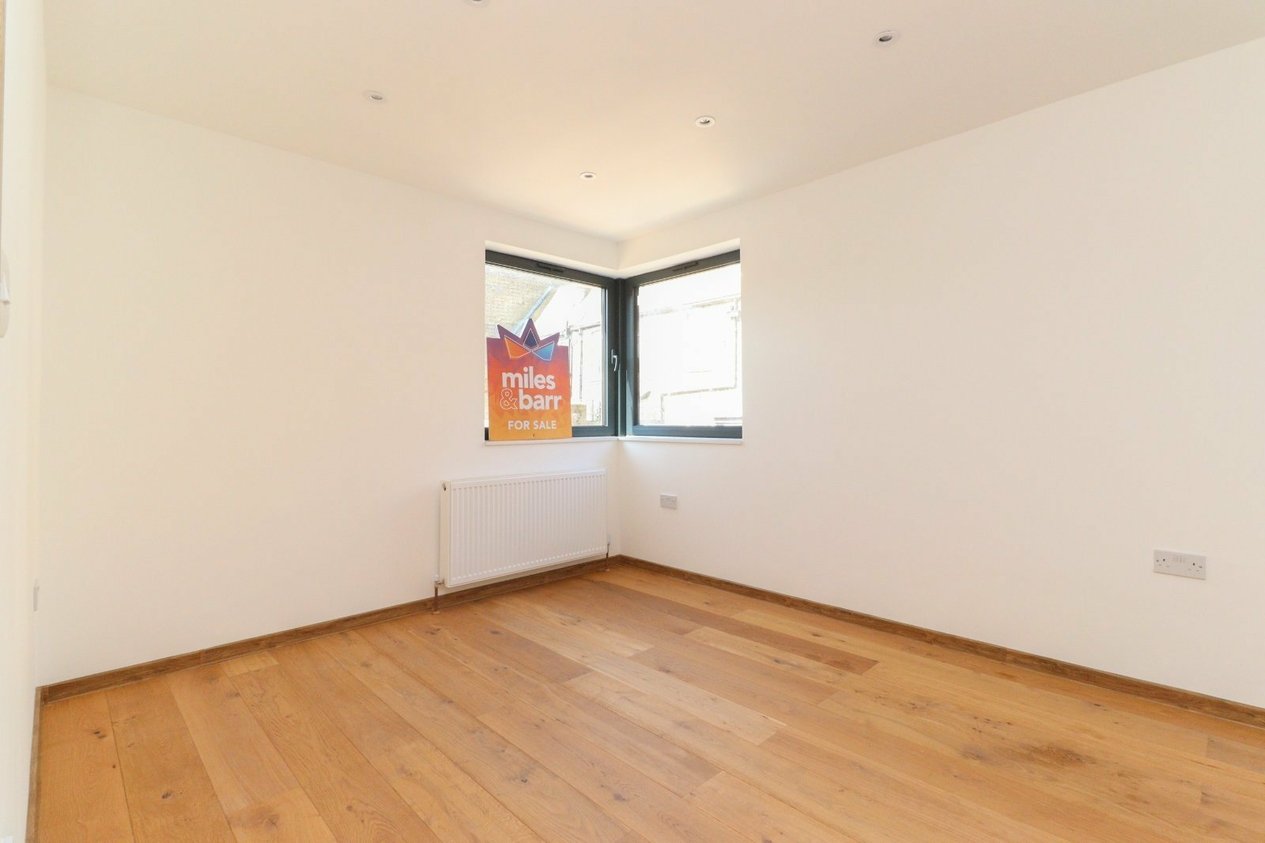 Properties Under Offer in 5a Duke Street Margate