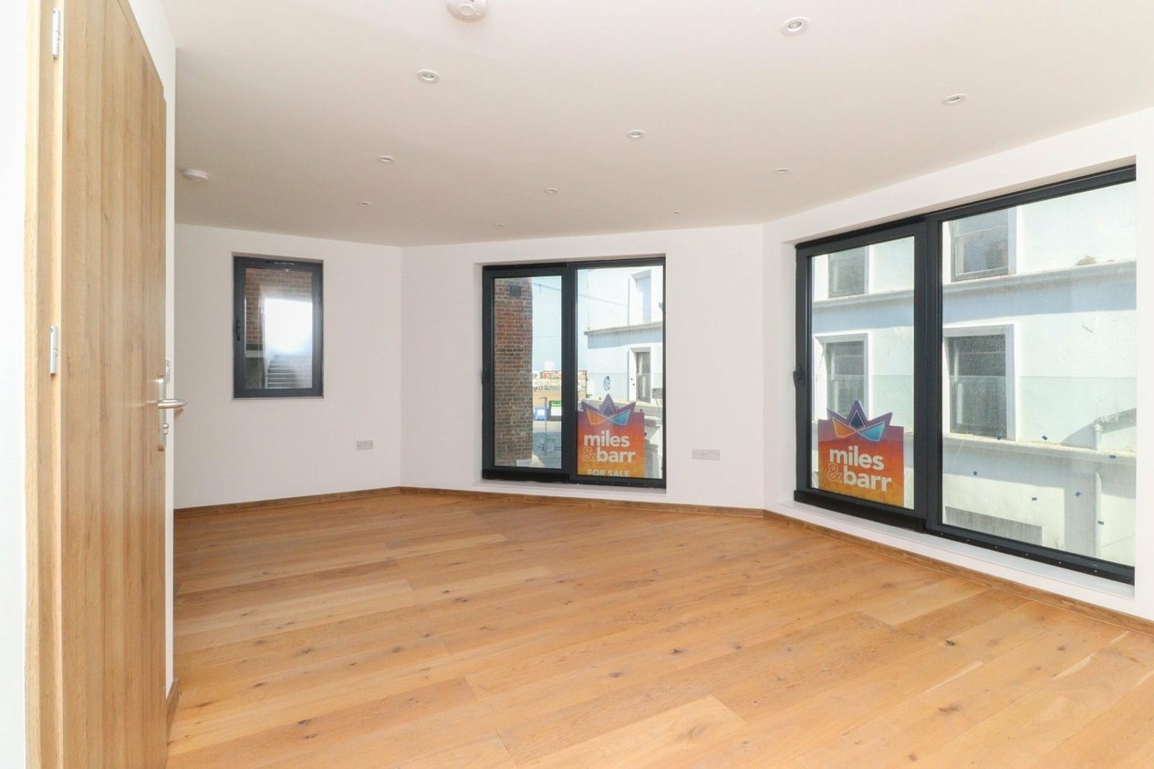 Properties Under Offer in 5a Duke Street Margate