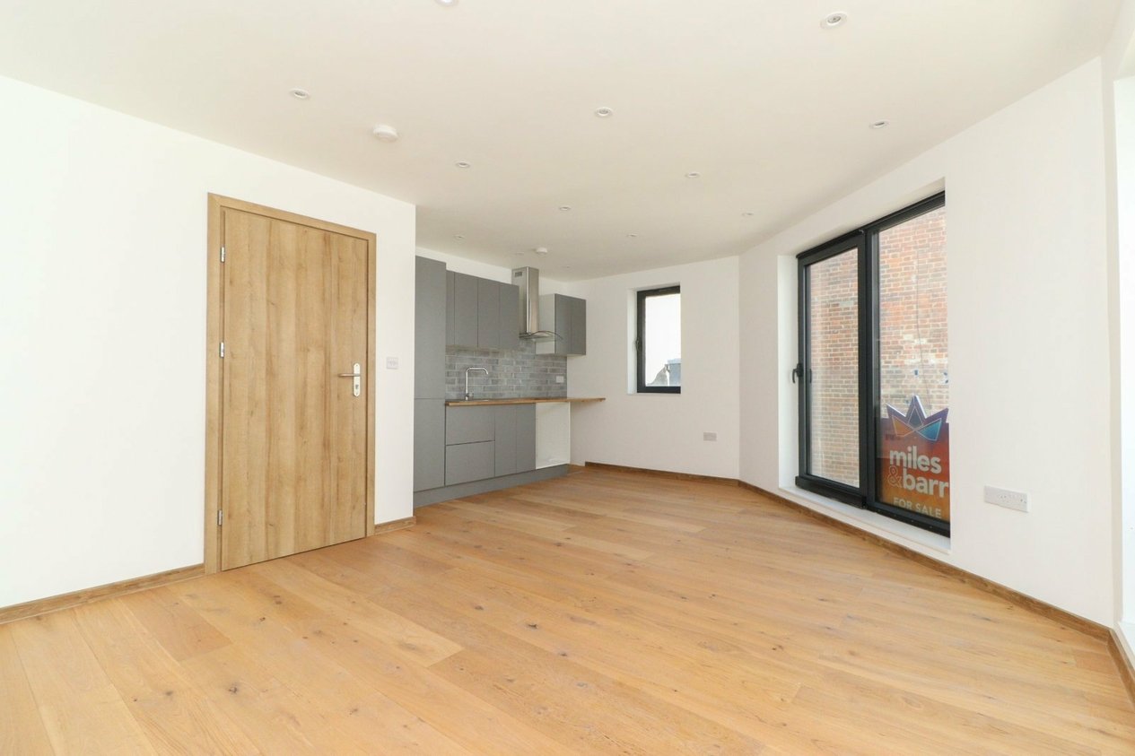 Properties Under Offer in 5a Duke Street Margate