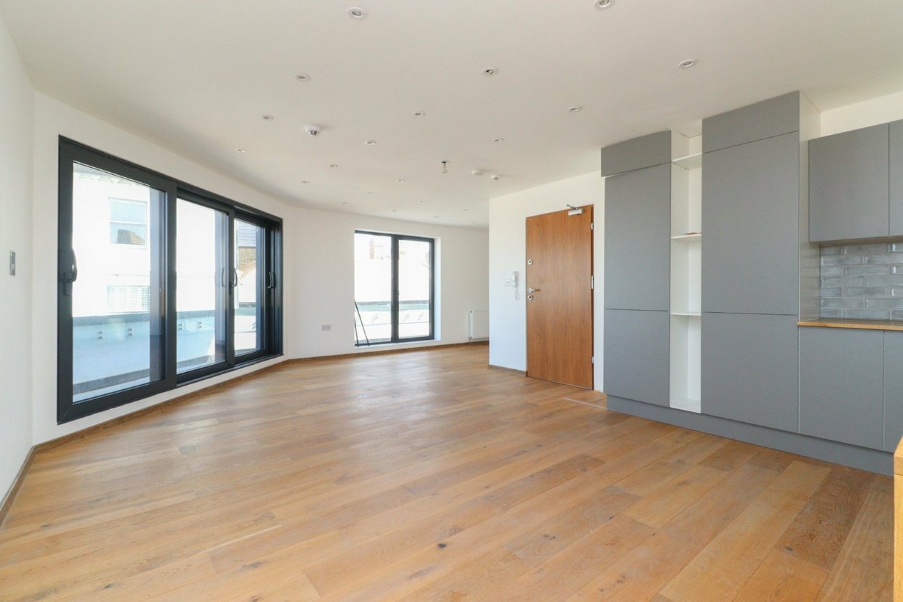 Properties Under Offer in 5a Duke Street Margate