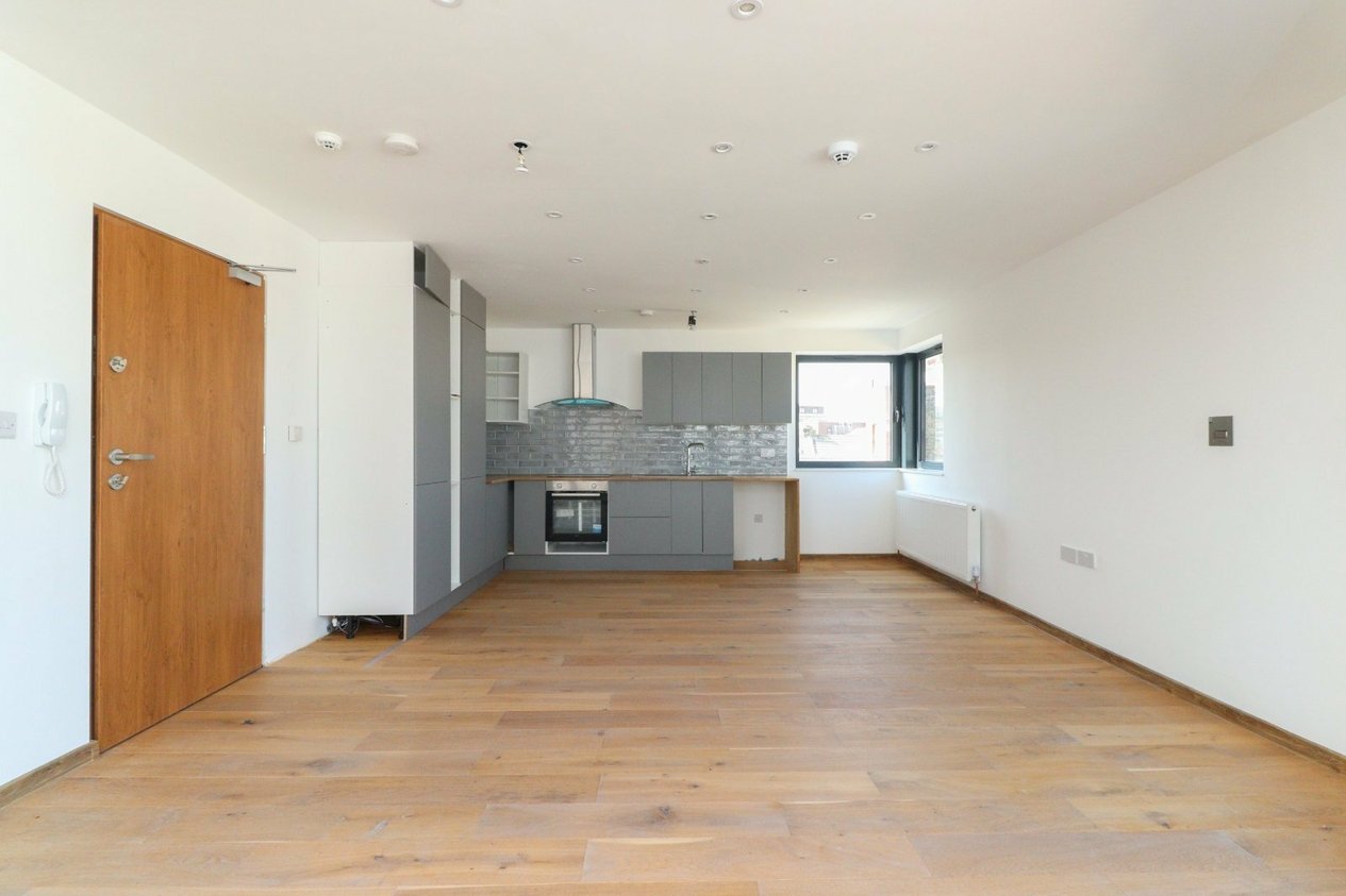 Properties Under Offer in 5a Duke Street Margate