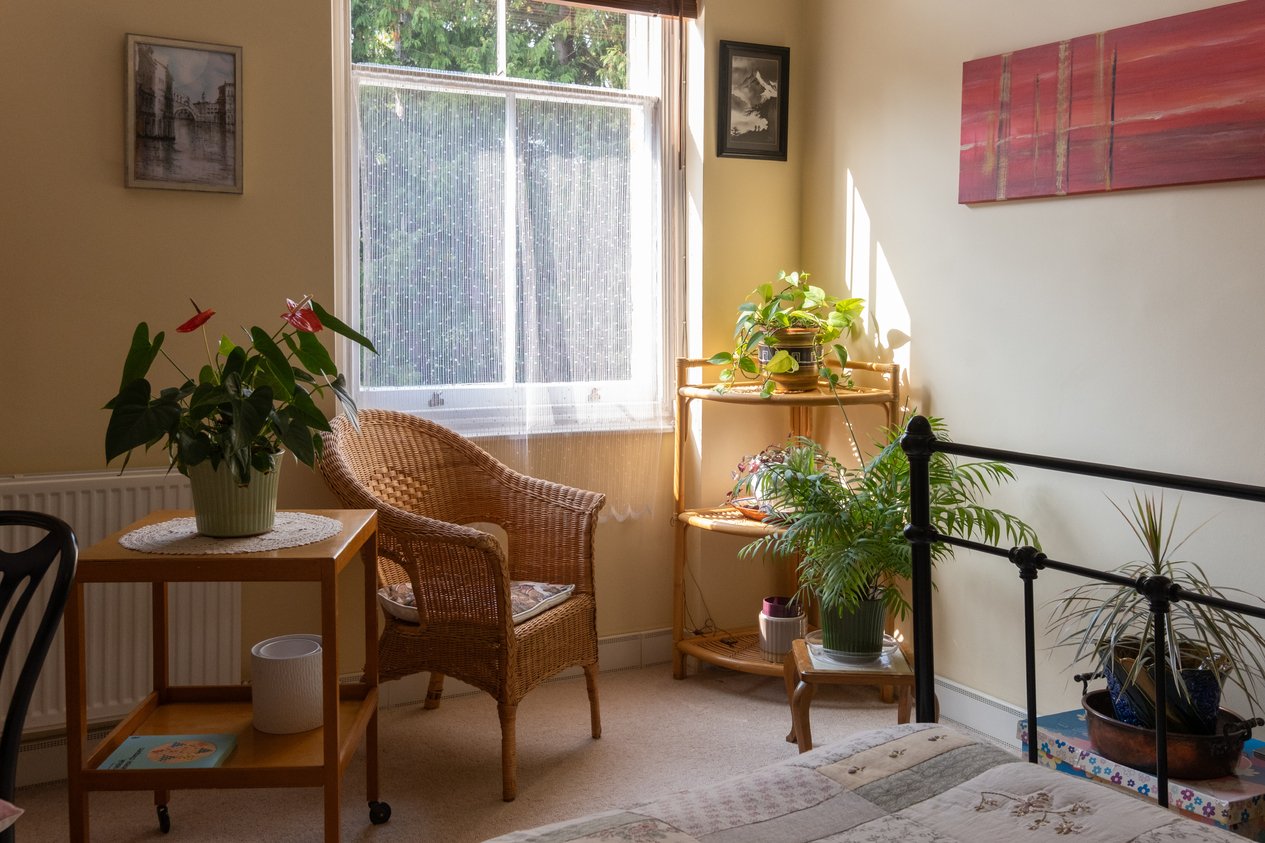 Properties Sold in 73 New Dover Road Canterbury