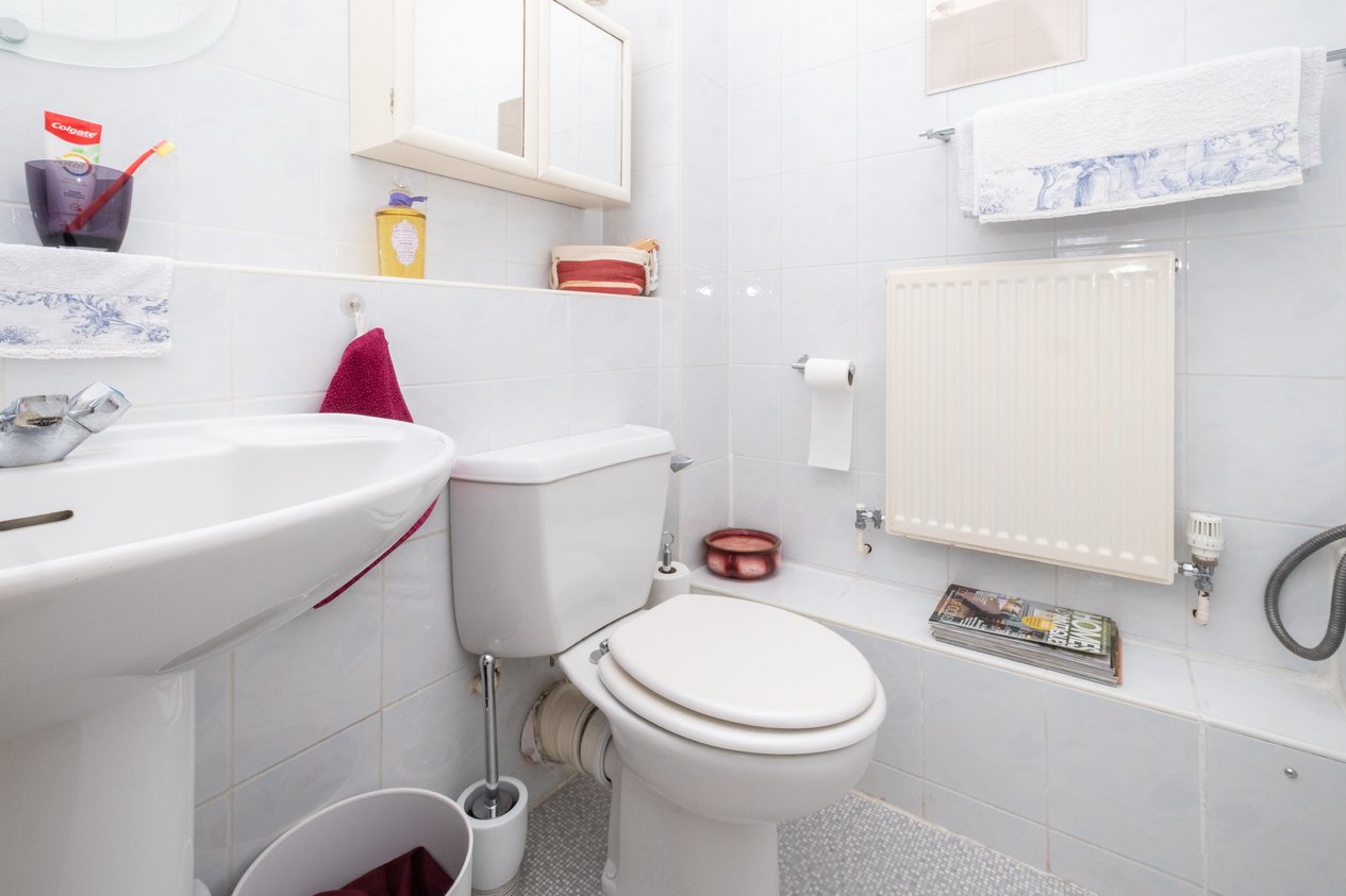 Properties Sold in 73 New Dover Road Canterbury
