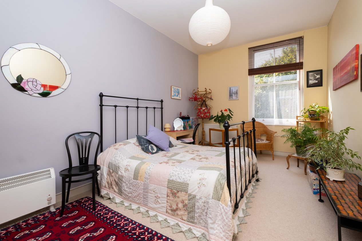 Properties Sold in 73 New Dover Road Canterbury