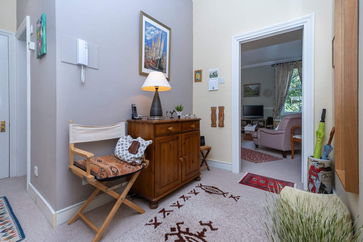 Properties Sold in 73 New Dover Road Canterbury
