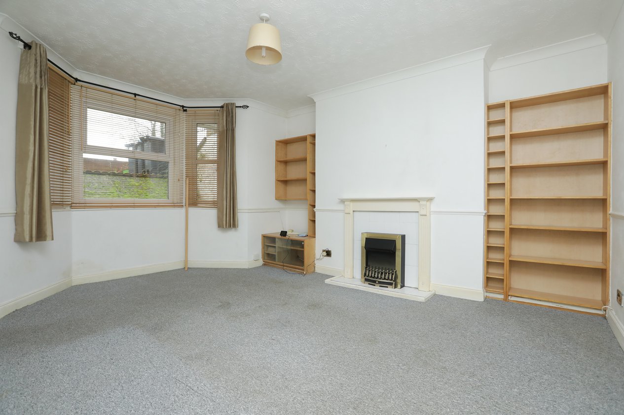 Properties Under Offer in 74 Cuthbert Road Westgate-On-Sea