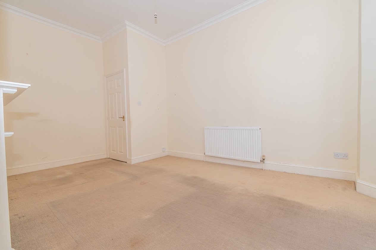 Properties Under Offer in 9-11 Albert Road Ramsgate