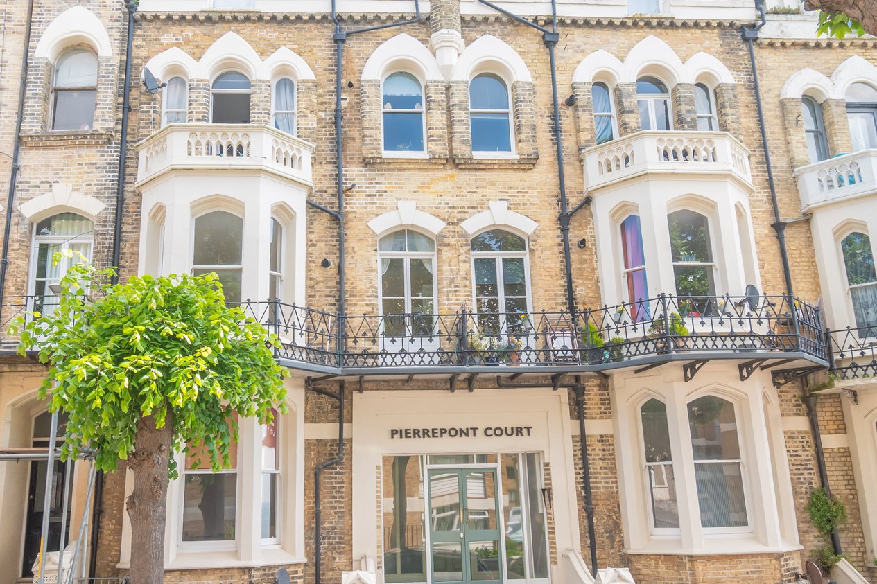 Properties Under Offer in 9-11 Albert Road Ramsgate