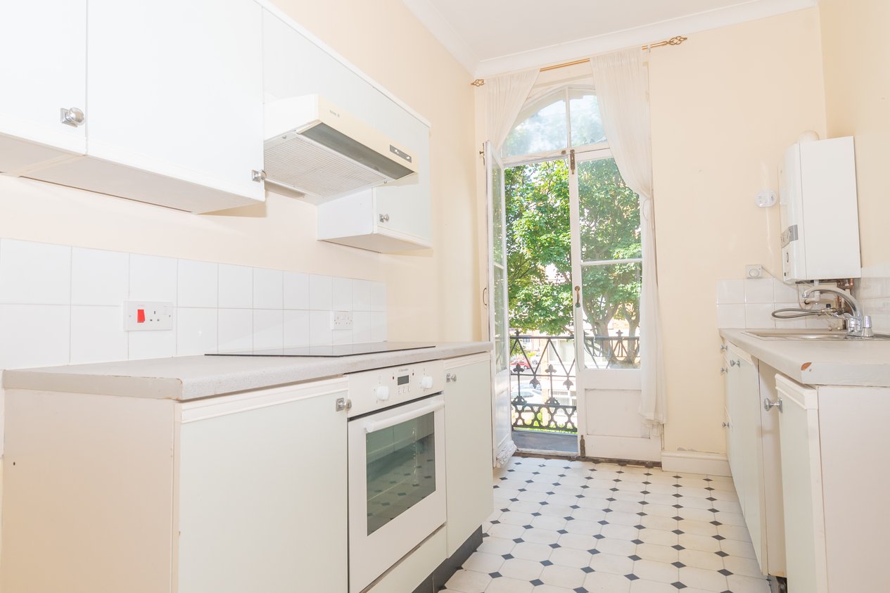 Properties Under Offer in 9-11 Albert Road Ramsgate