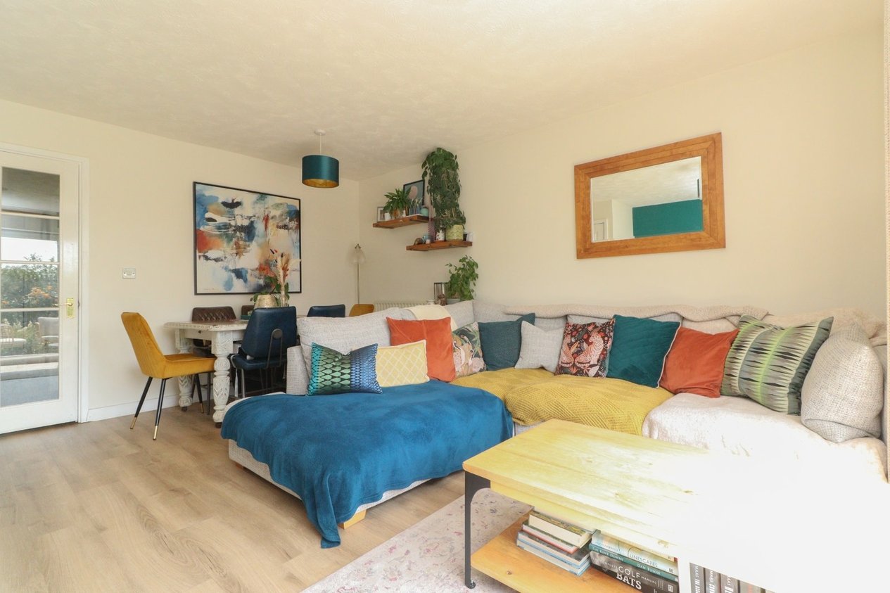 Properties For Sale in Abbey Court Westgate-on-Sea