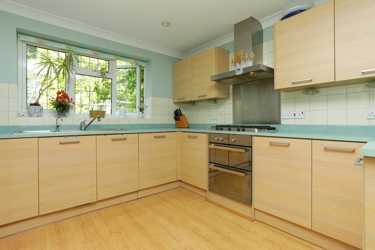 Properties For Sale in Abbey Gardens Canterbury