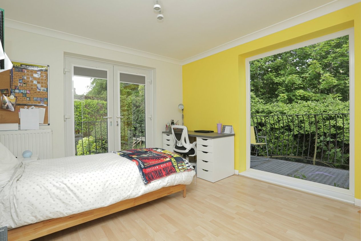 Properties For Sale in Abbey Gardens Canterbury