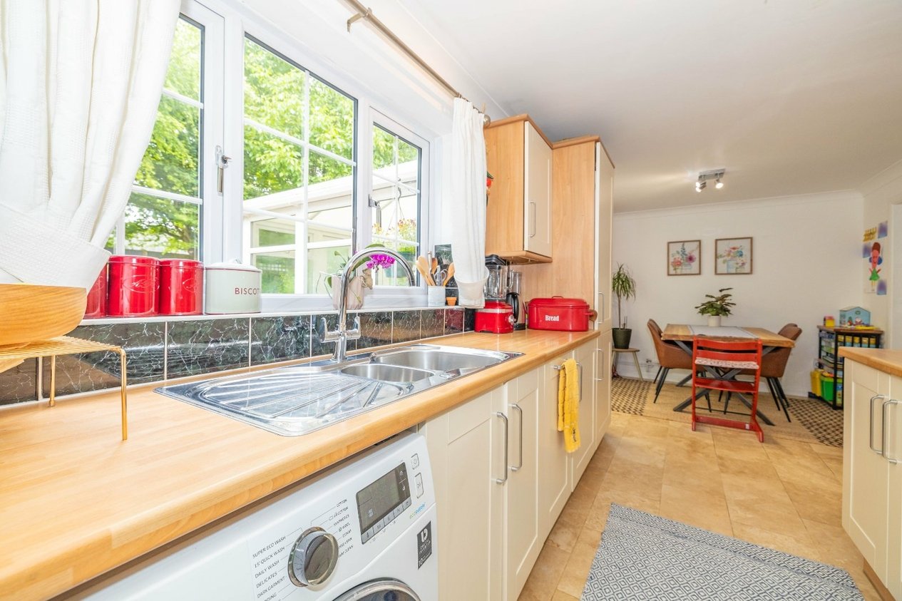 Properties For Sale in Abbey Gardens Canterbury
