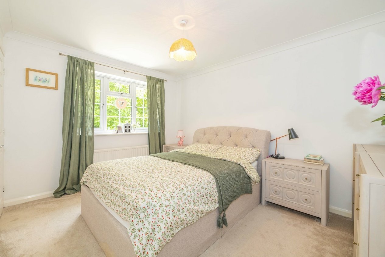 Properties For Sale in Abbey Gardens Canterbury