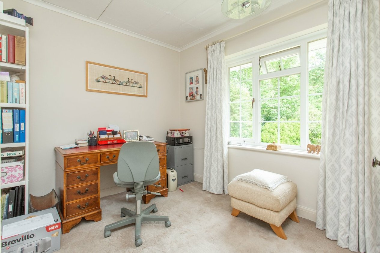 Properties For Sale in Abbots Barton Walk Canterbury