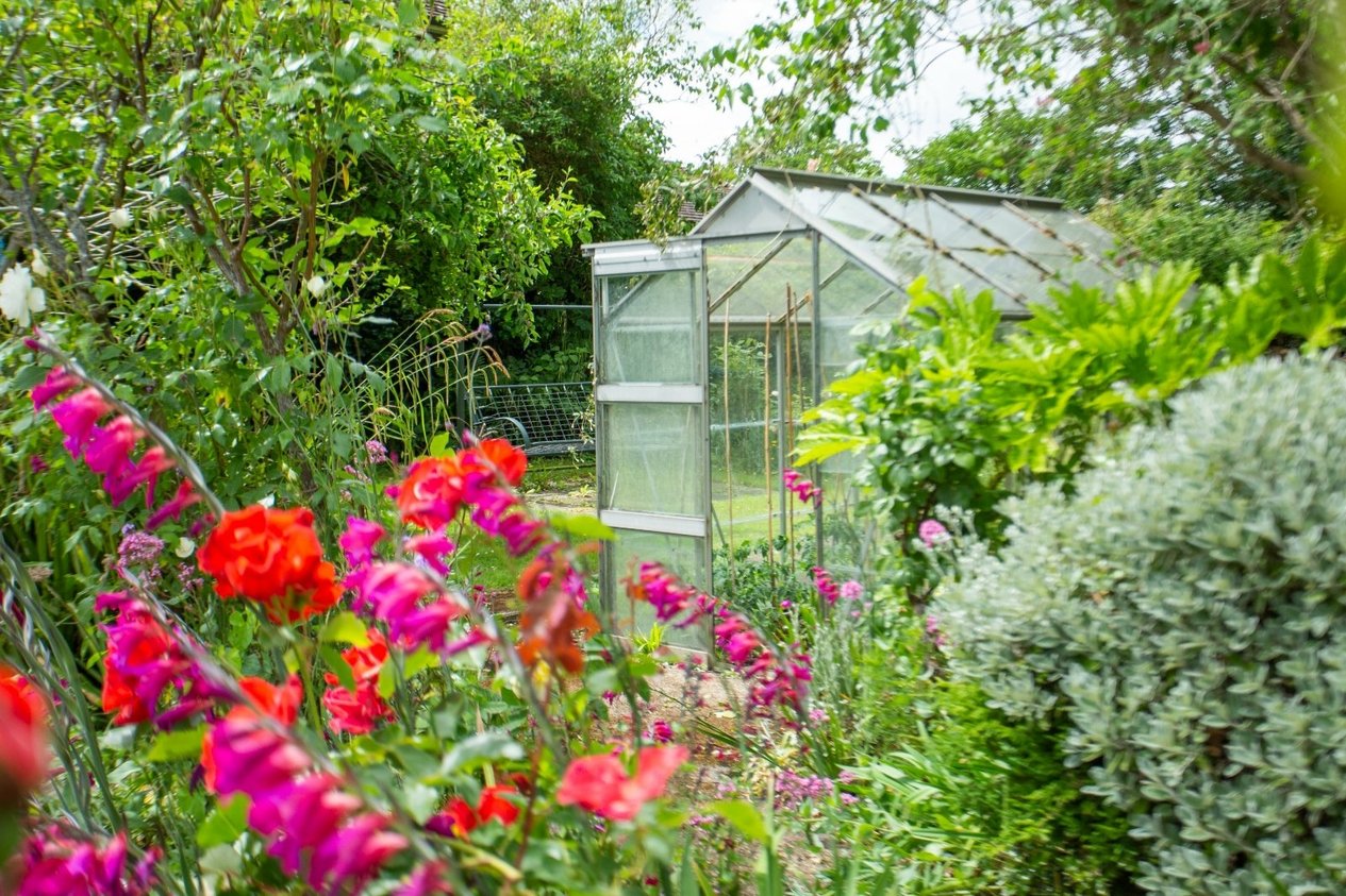 Properties For Sale in Abbots Barton Walk Canterbury