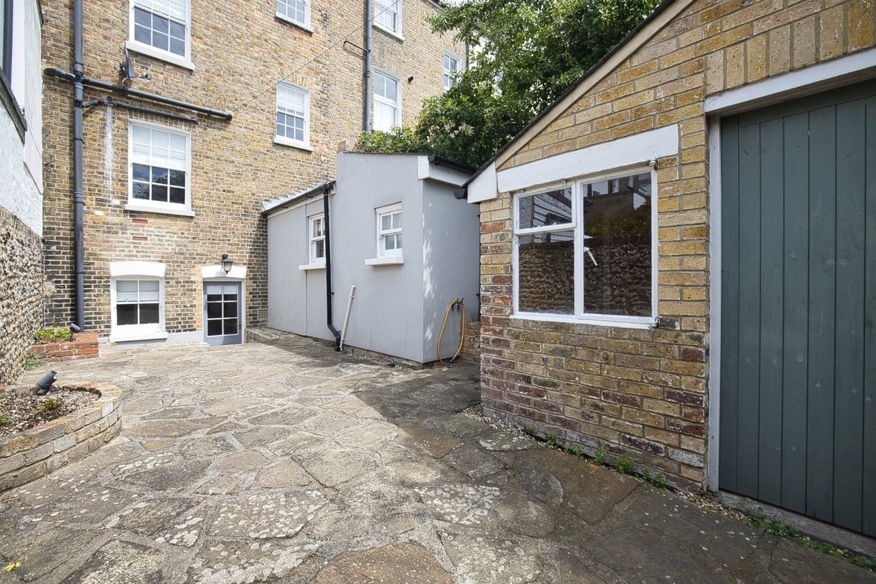 Properties For Sale in Abbots Hill Ramsgate