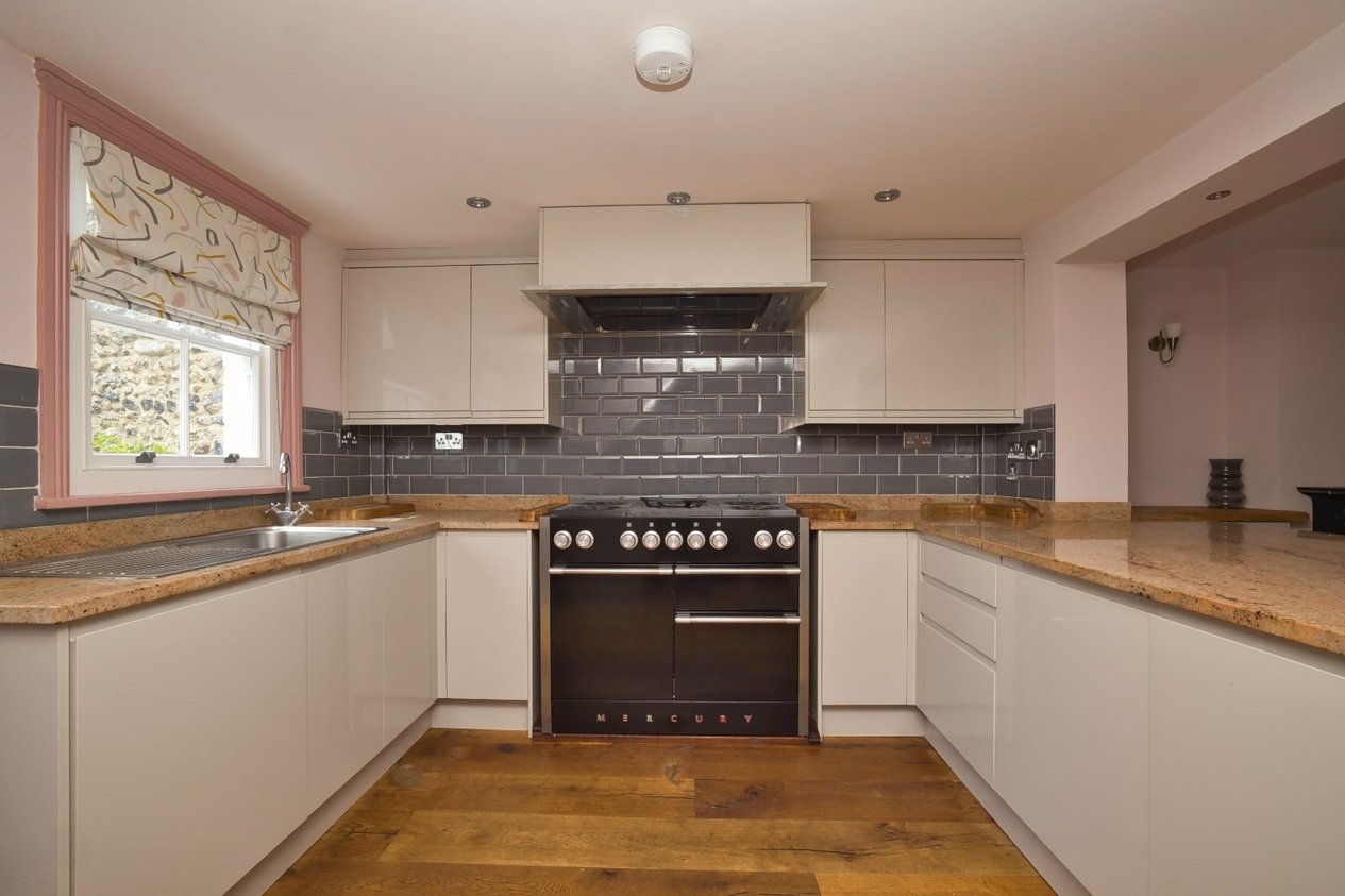 Properties For Sale in Abbots Hill Ramsgate