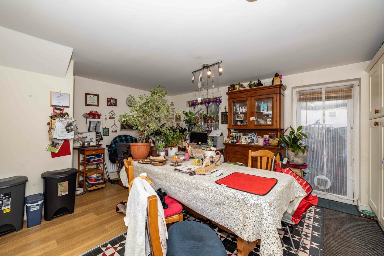 Properties Under Offer in Adams Drive Ashford