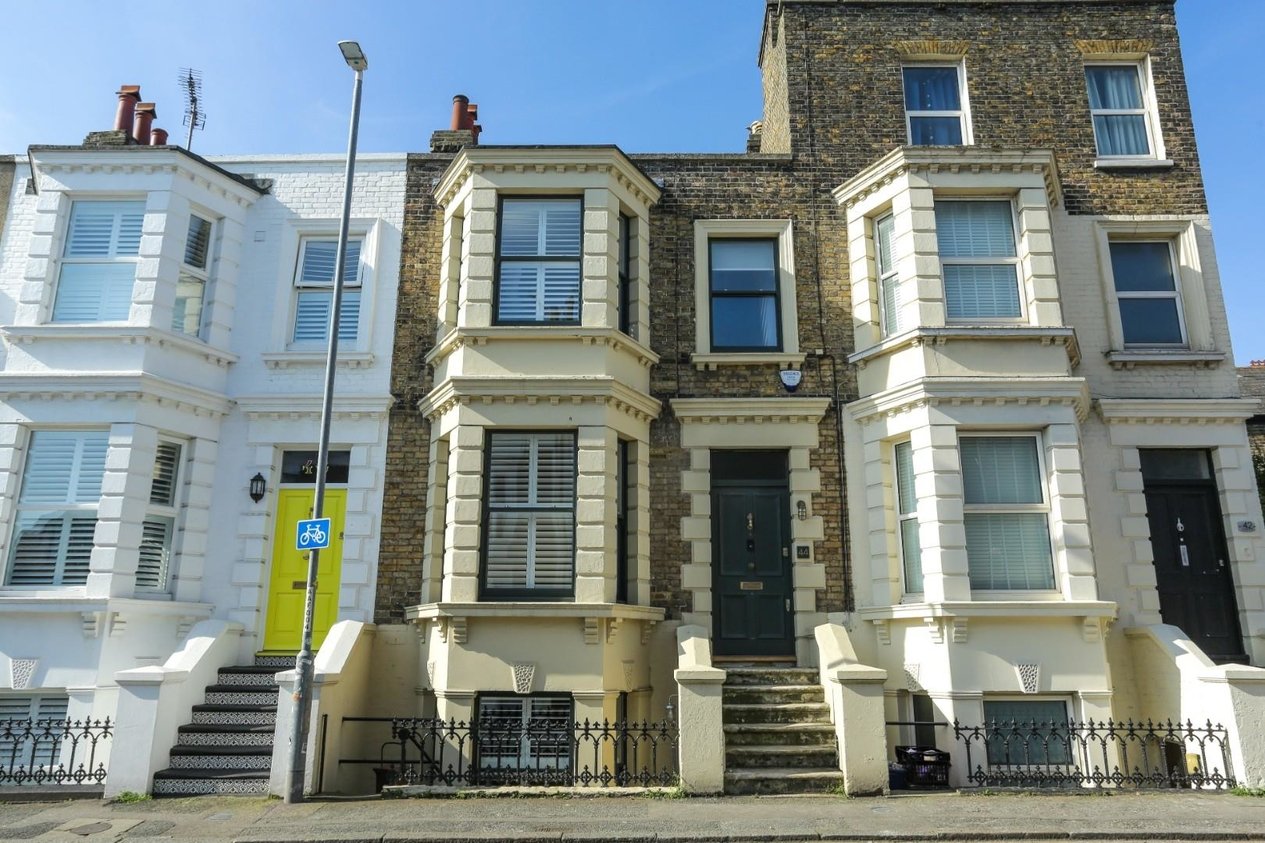 Properties Sold Subject To Contract in Addington Road 