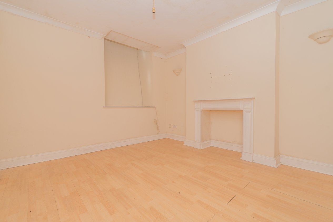 Properties Under Offer in Addington Street Ramsgate