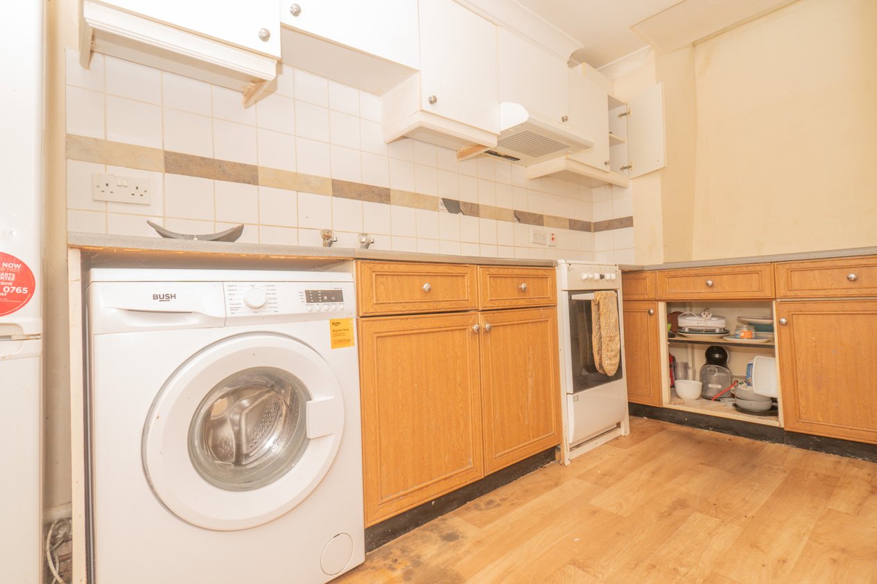 Properties Under Offer in Addington Street Ramsgate