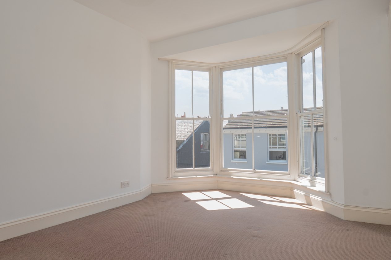 Properties Under Offer in Addington Street Ramsgate