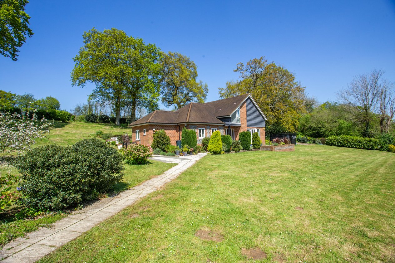 Properties Under Offer in Agester Lane Denton