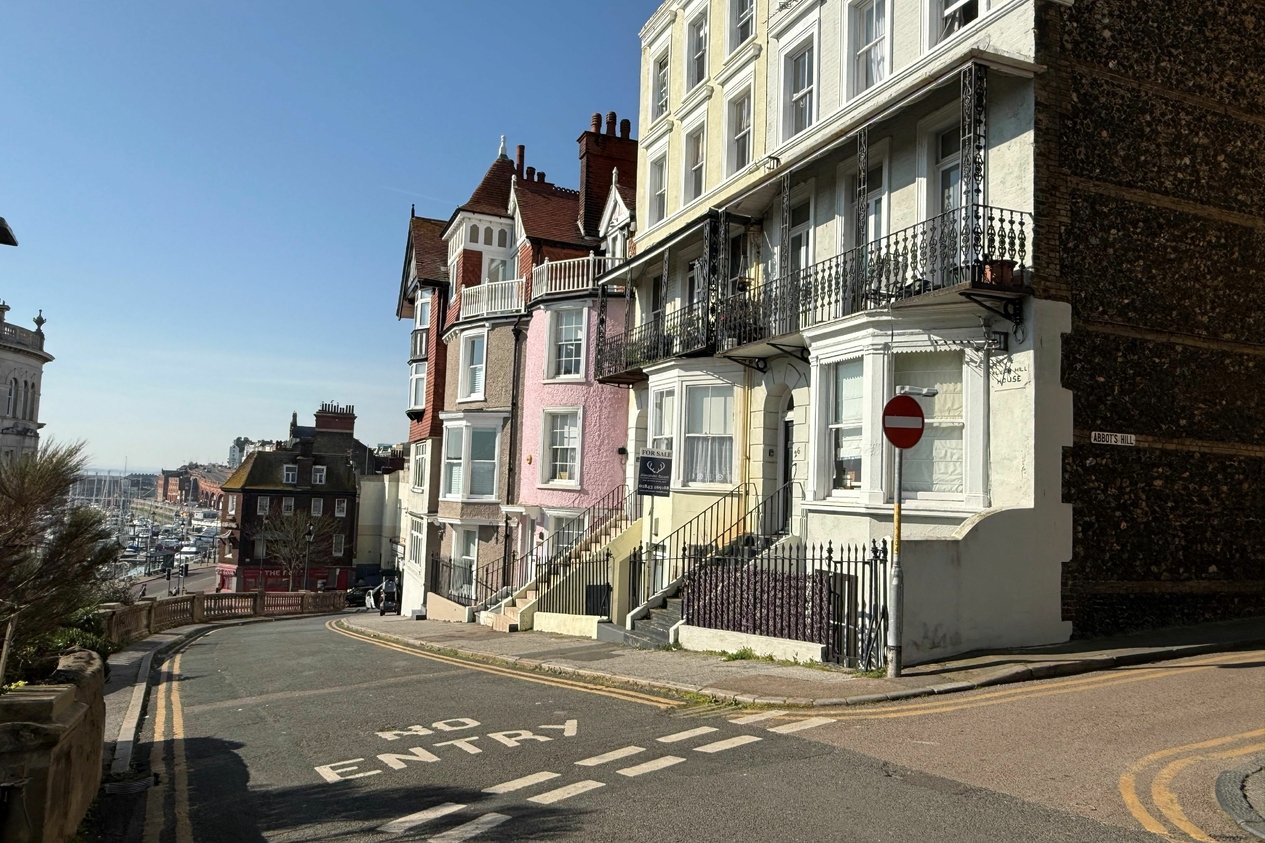 Properties For Sale in Albion Hill 