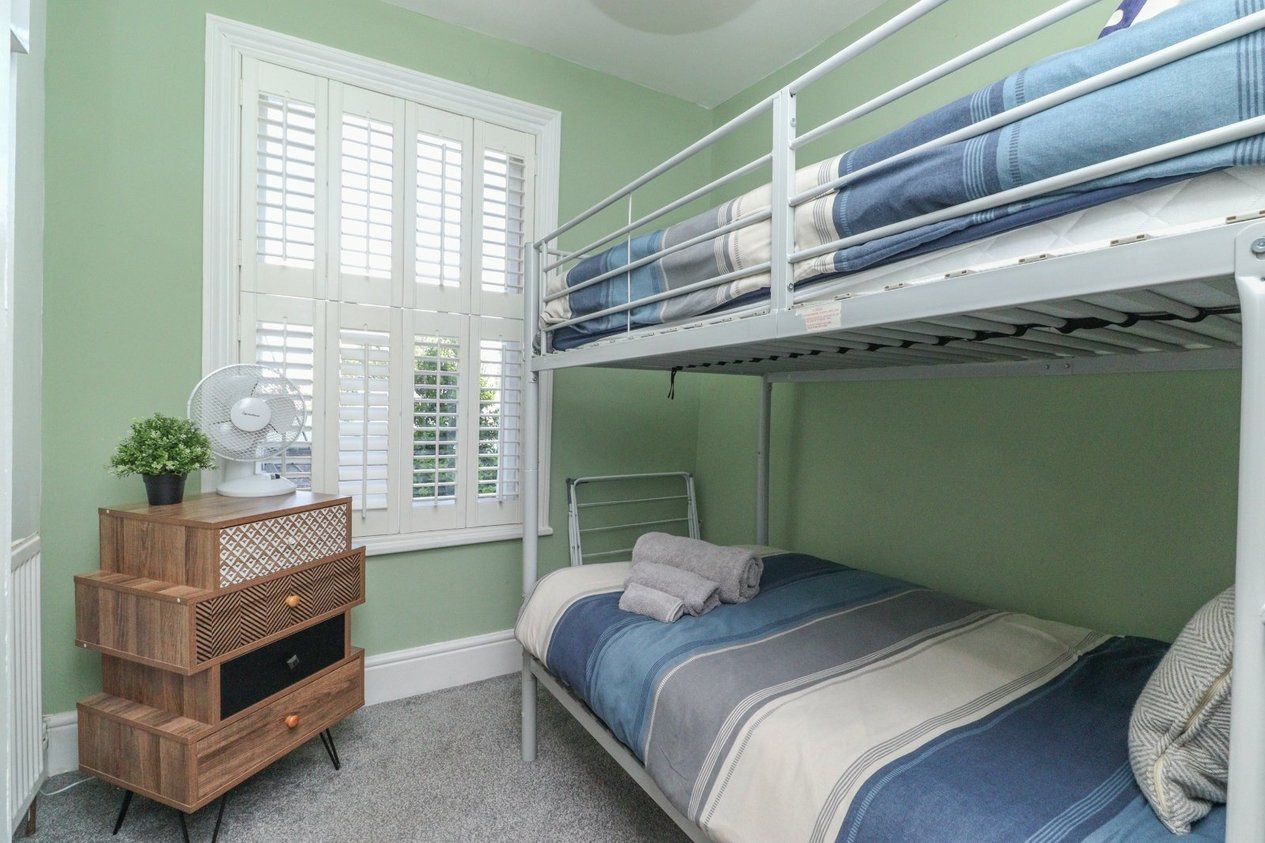 Properties For Sale in Albion Place Trinity Square