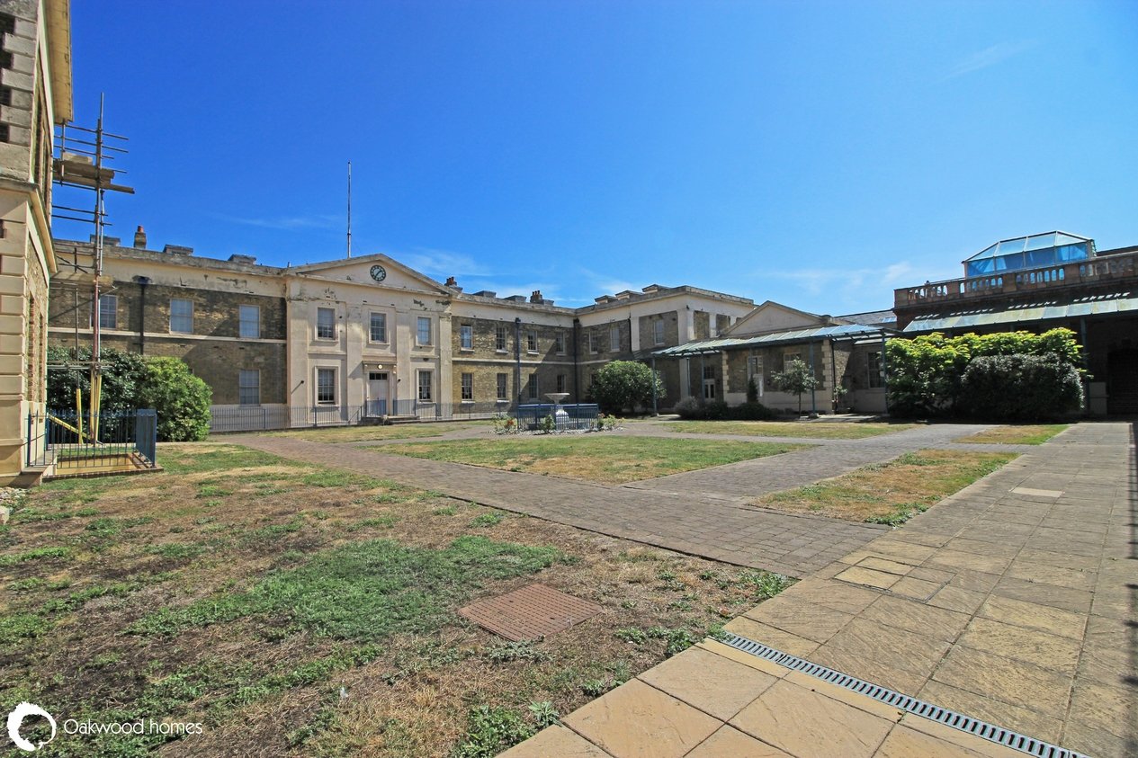 Properties For Sale in Alexandra Court Westbrook
