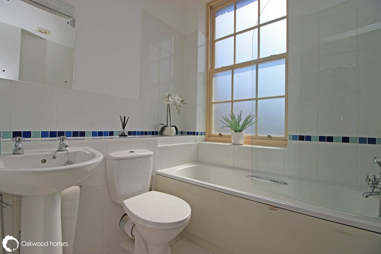 Properties For Sale in Alexandra Court Westbrook